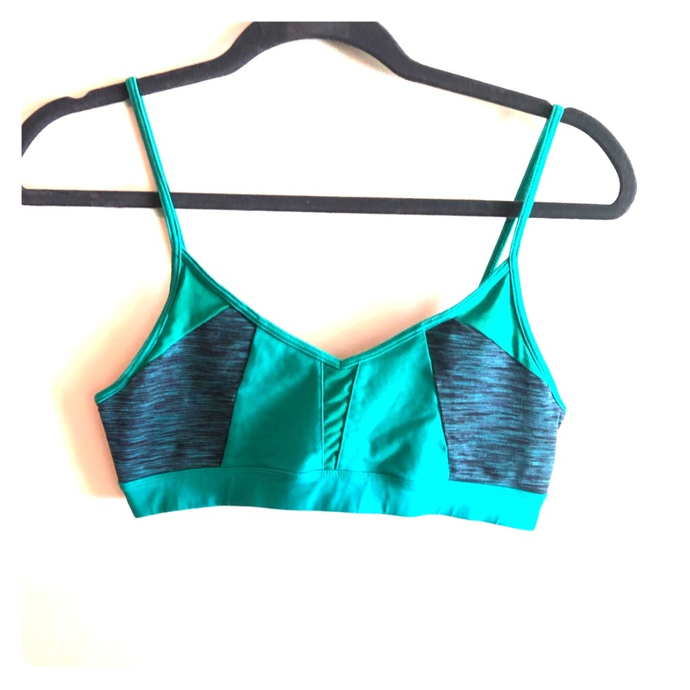 ALO yoga workout bra